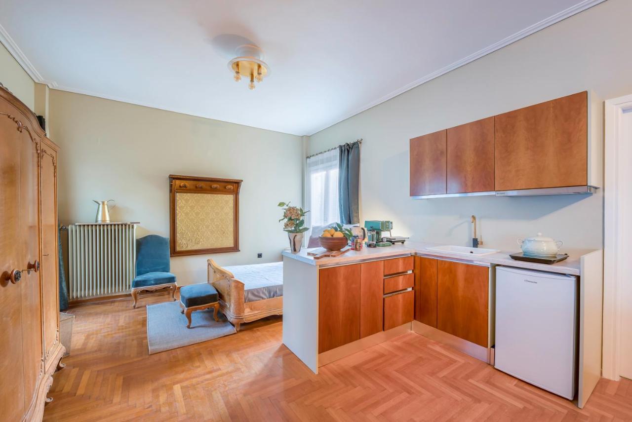 Magnificent Voula Apartment