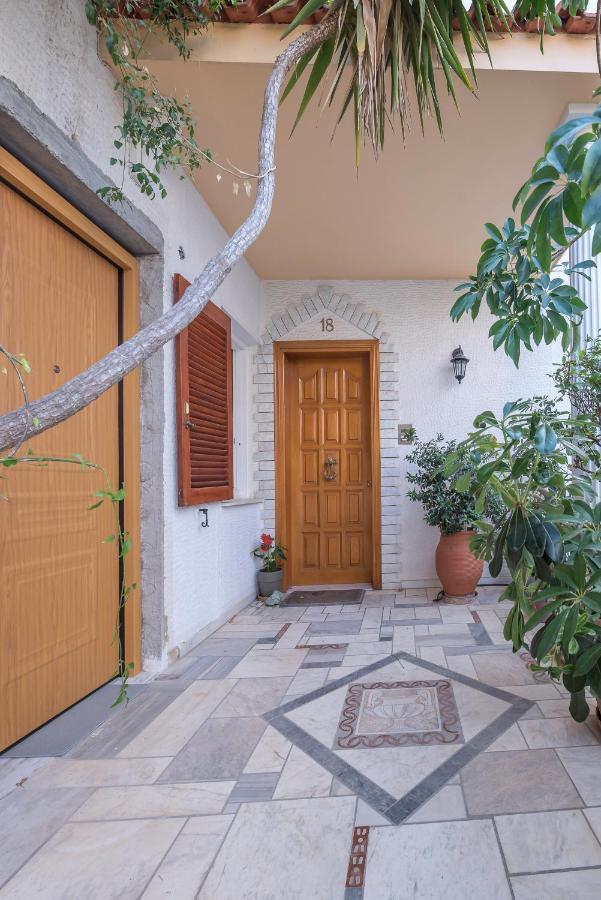 Apartment Magnificent Voula