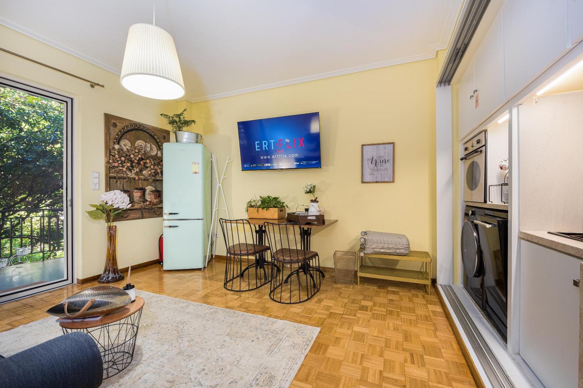 Apartment Magnificent Voula *
